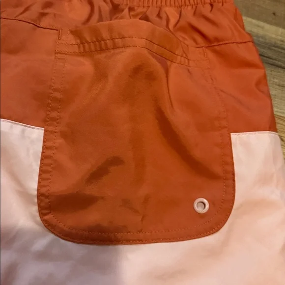 Nike Shorts - Picture 7 of 8